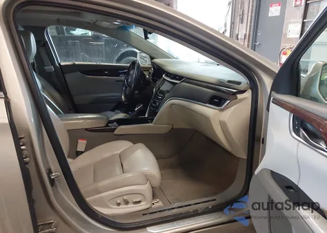 2013 Cadillac Xts Platinum z USA, uszkodzony, nr VIN 2G61V5S3XD9125886